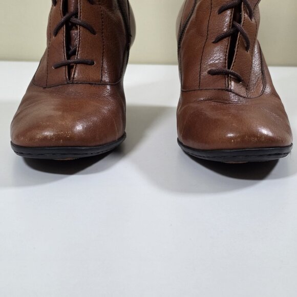 Born Victorian Mid Calf Lace Up Boots Womens US 7/38 W21360 Brown Leather Granny - Picture 4 of 16